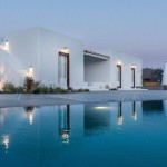 august-travel-news_erosantorini_700x467